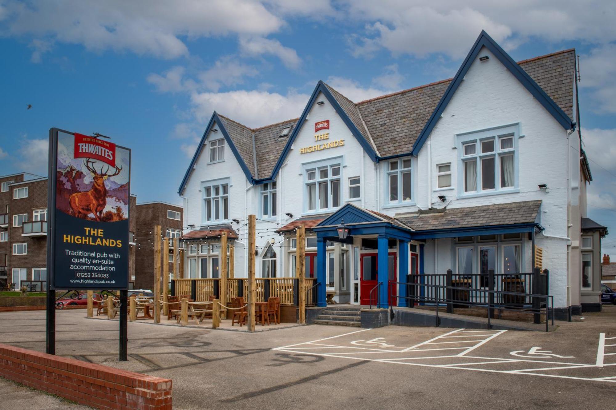 The Highlands, Bispham — Photos 1